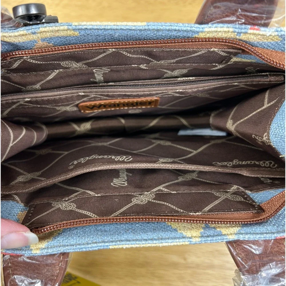 Wrangler Tote Handbag Crossbody Blue‎ Aztec Southwestern Guitar Strap Dust Bag